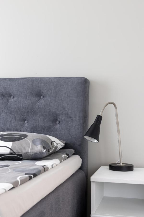 Brand New, Cozy And Quiet 1 Bedroom Apartment, Free Parking Tallinn Bagian luar foto